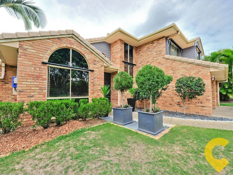 23 Oakmont Crescent, Albany Creek QLD 4035