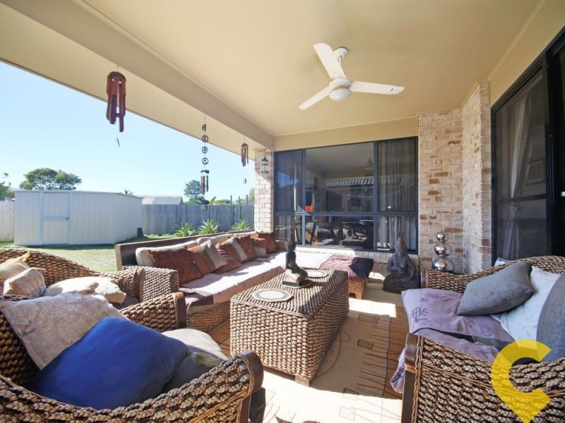 22 Weeroona Avenue, Beachmere QLD 4510