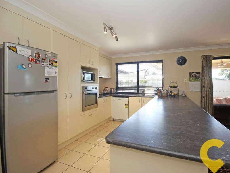 22 Weeroona Avenue, Beachmere QLD 4510