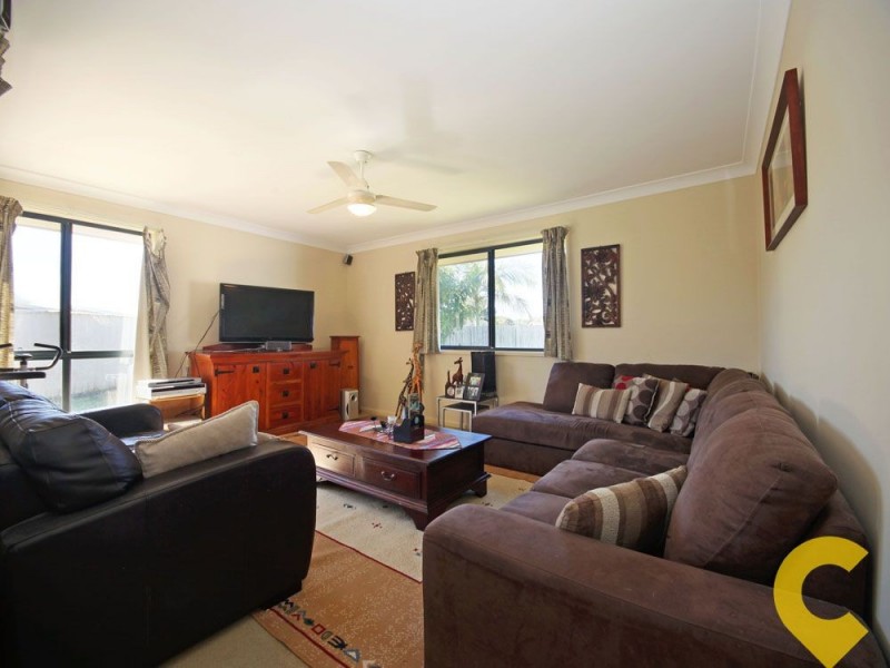 22 Weeroona Avenue, Beachmere QLD 4510