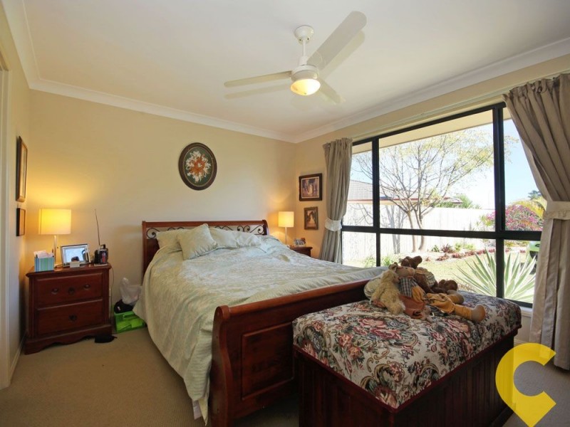 22 Weeroona Avenue, Beachmere QLD 4510