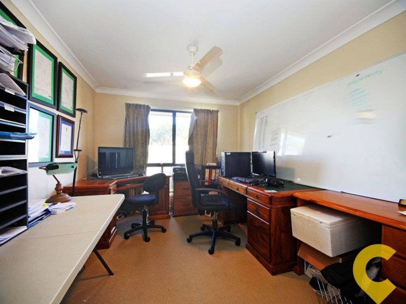 22 Weeroona Avenue, Beachmere QLD 4510