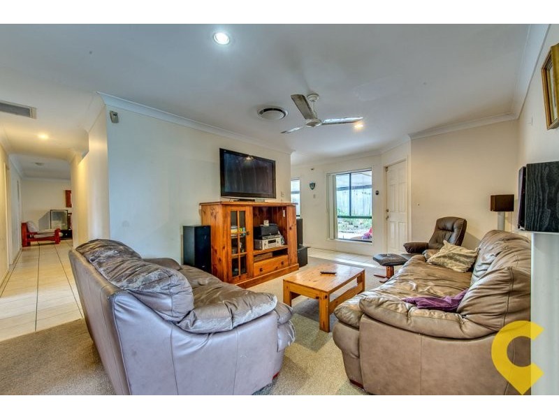 11 Des Arts Place, Wulkuraka QLD 4305