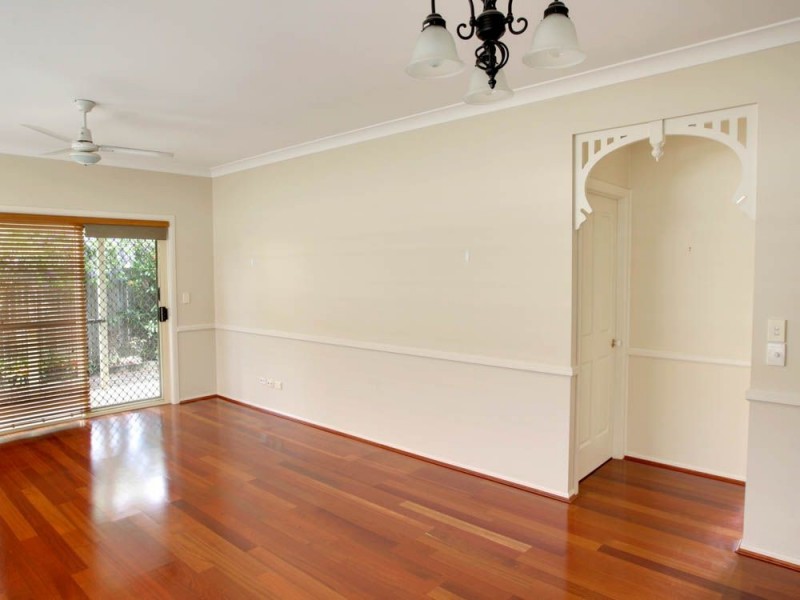 56 St James Street, Forest Lake QLD 4078