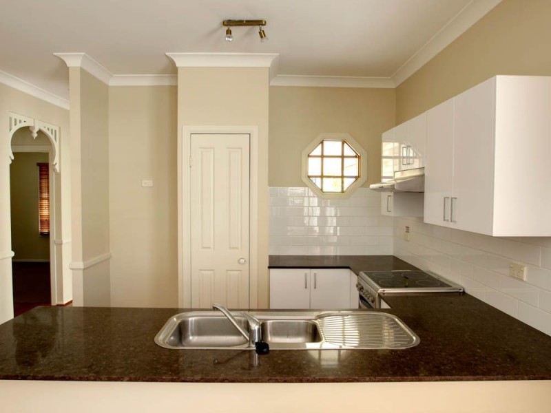 56 St James Street, Forest Lake QLD 4078