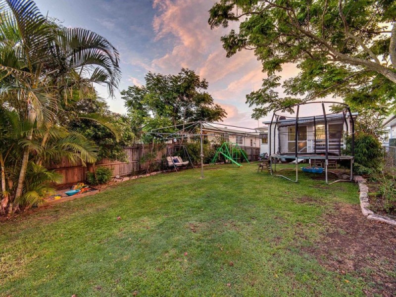 48 Jardine Street, Stafford QLD 4053