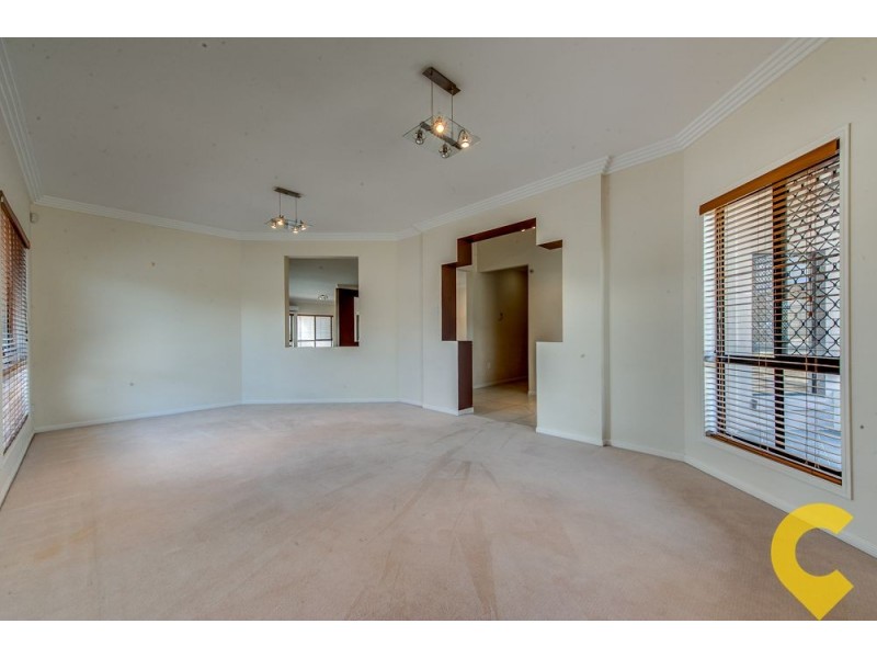 8 Aspen Street, Heathwood QLD 4110