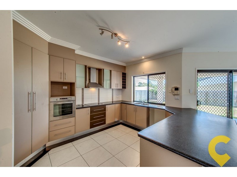 8 Aspen Street, Heathwood QLD 4110