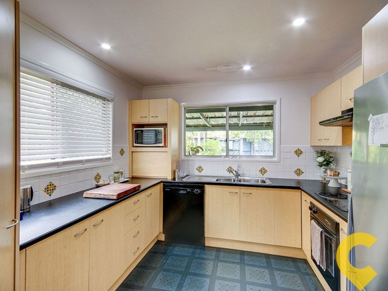 12 Pindari Avenue, Ferny Hills QLD 4055