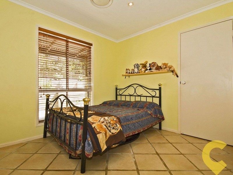 39 Yathong Court, Arana Hills QLD 4054