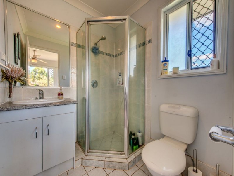 4 Pearse St, Collingwood Park QLD 4301