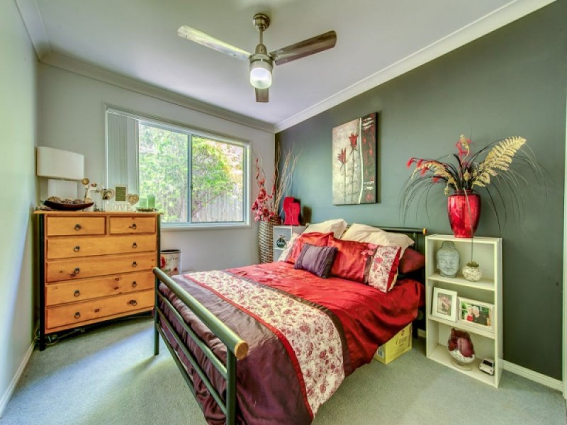 4 Pearse St, Collingwood Park QLD 4301