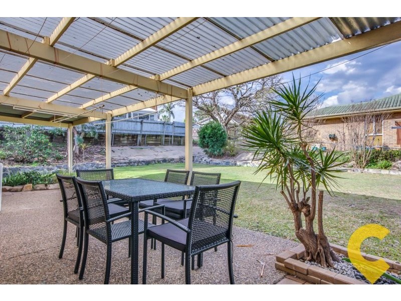 11 Warrigal Road, Runcorn QLD 4113