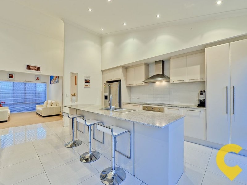 2 Fortescue Court, Mount Gravatt East QLD 4122