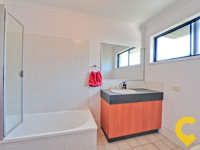 10/1 Bradley Avenue, Kedron QLD 4031