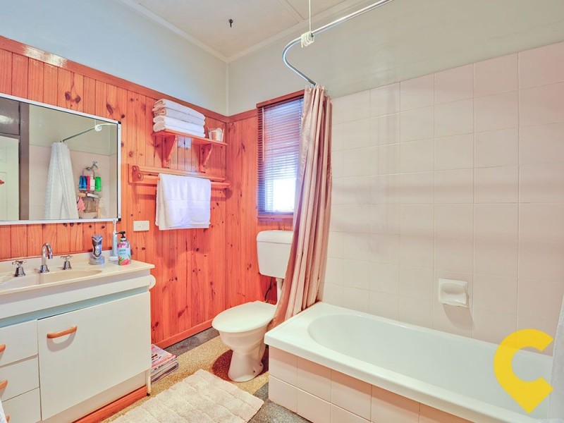 40 Marshall Road, Holland Park West QLD 4121