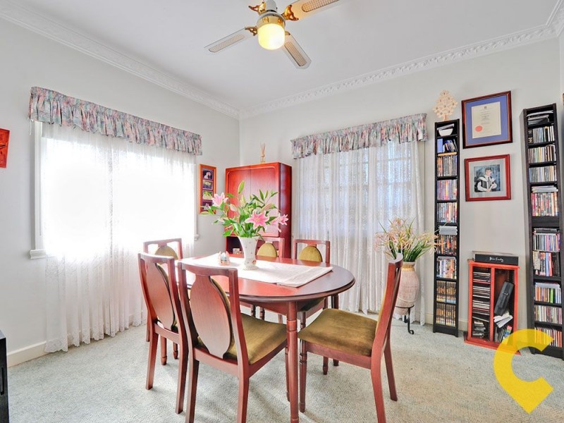 40 Marshall Road, Holland Park West QLD 4121