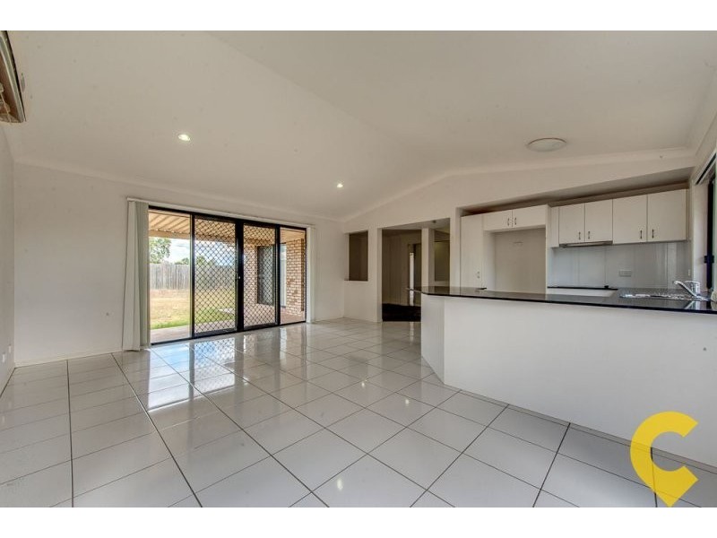 13 Aramac Street, Brassall QLD 4305