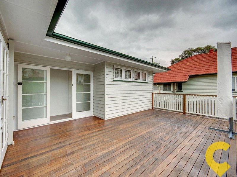 28 Wotton Street, Camp Hill QLD 4152