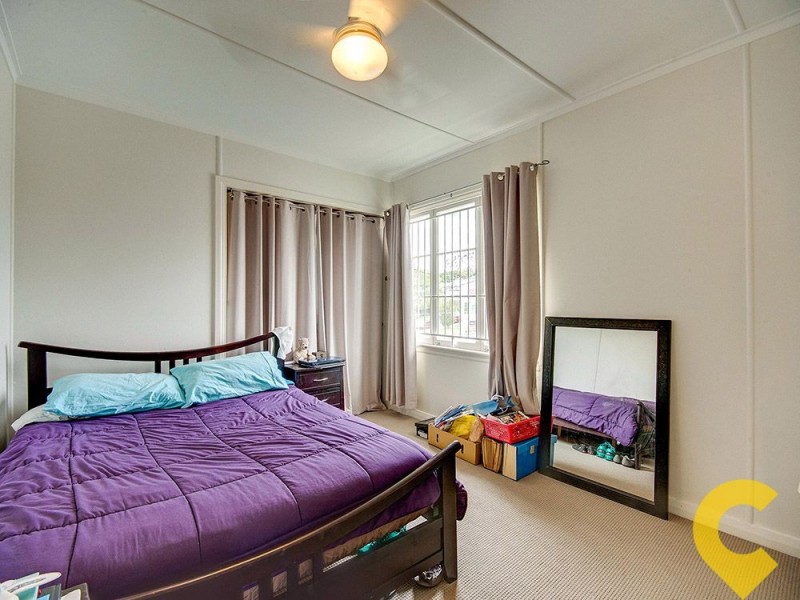 28 Wotton Street, Camp Hill QLD 4152