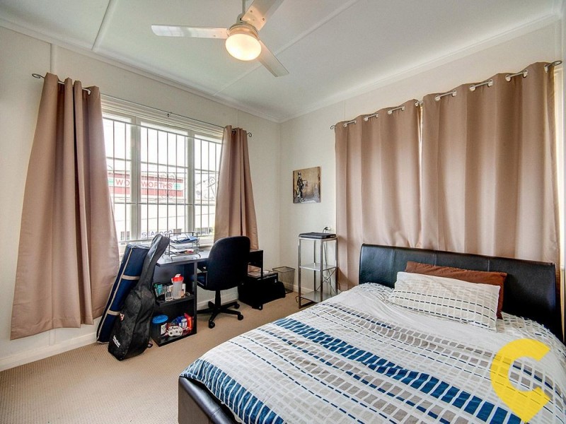 28 Wotton Street, Camp Hill QLD 4152