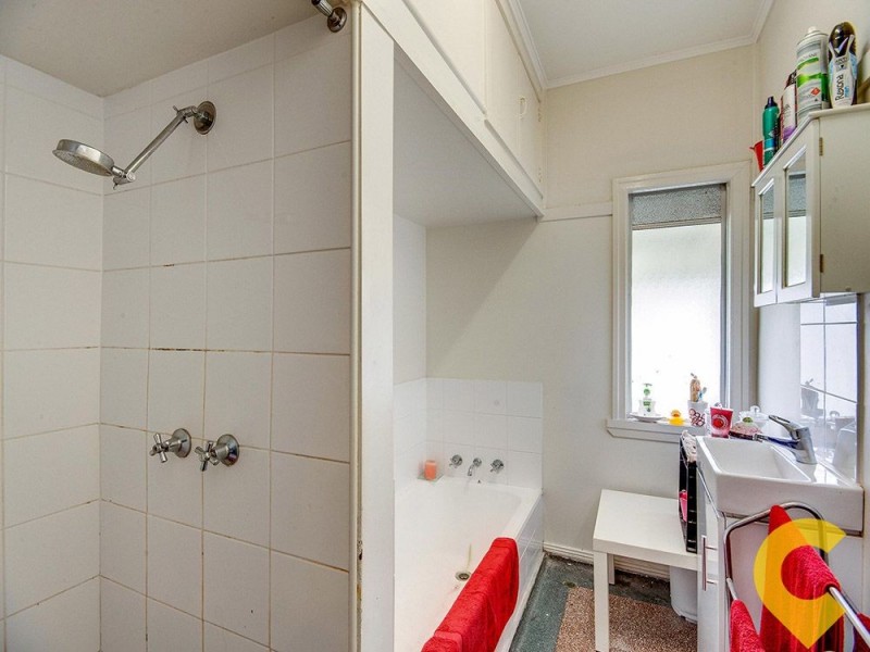 30 Wotton Street, Camp Hill QLD 4152