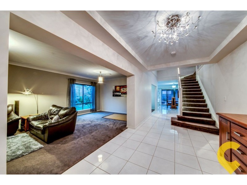 53 Bunya Crossing Road, Eatons Hill QLD 4037