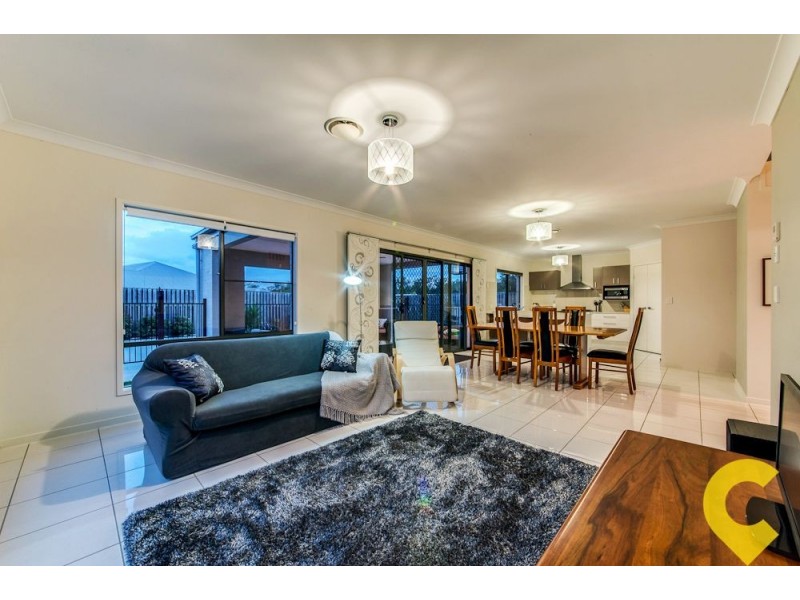 53 Bunya Crossing Road, Eatons Hill QLD 4037