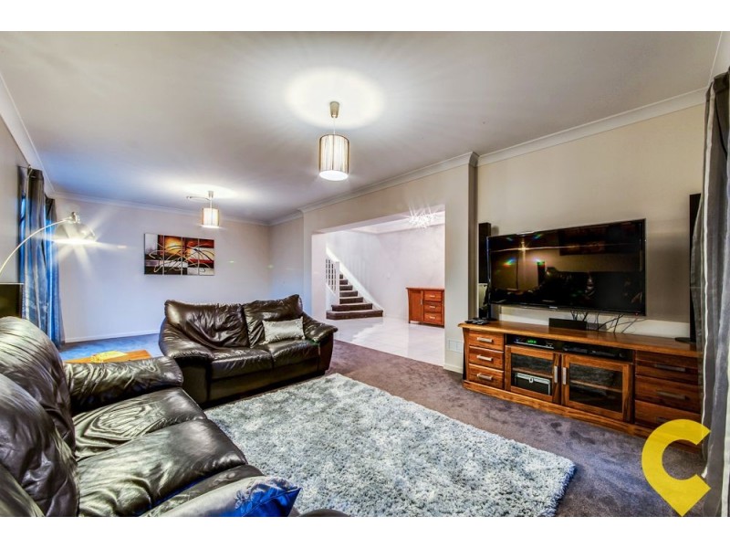 53 Bunya Crossing Road, Eatons Hill QLD 4037