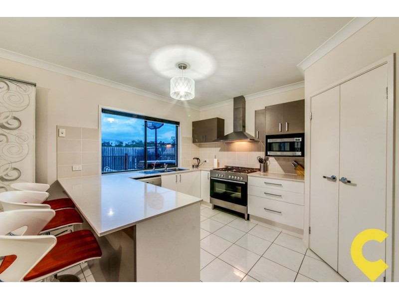 53 Bunya Crossing Road, Eatons Hill QLD 4037