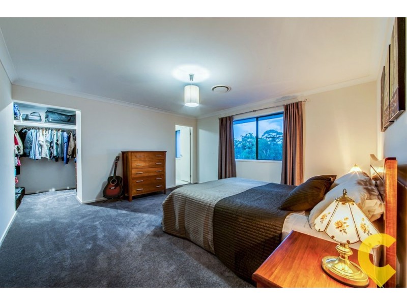 53 Bunya Crossing Road, Eatons Hill QLD 4037