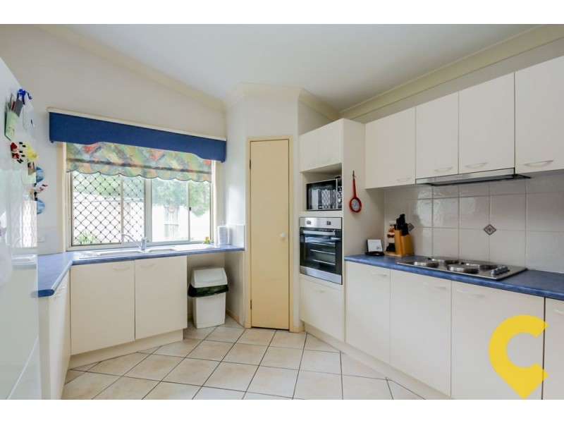 13 Mallard Place, Forest Lake QLD 4078