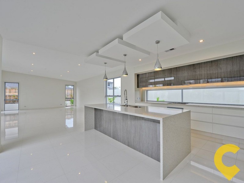 70 Hawthorne Circuit, Stretton QLD 4116