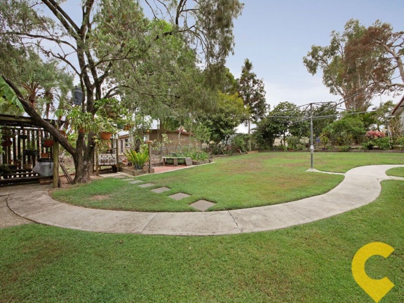 15 Pymble Ave, Petrie QLD 4502