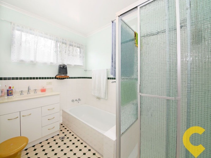 15 Pymble Ave, Petrie QLD 4502