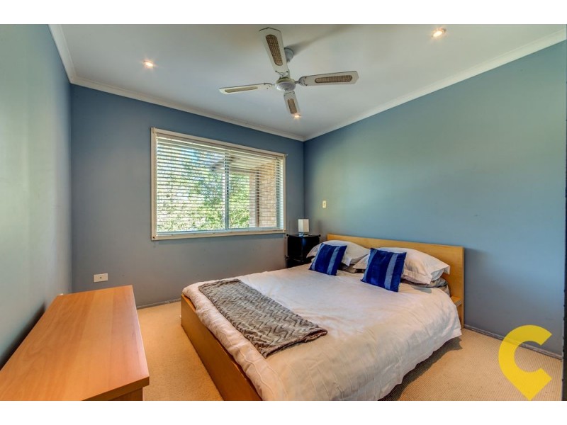 27 Kinloch Road, Daisy Hill QLD 4127