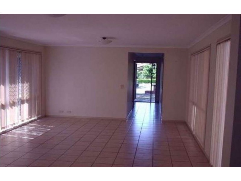 106 Laricina Circuit, Forest Lake QLD 4078