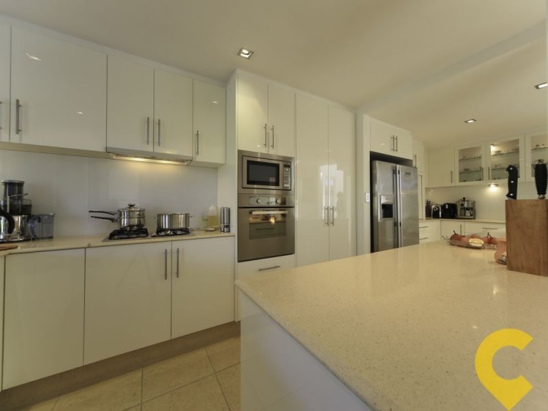 2002/1 The Vistas Drive, Carrara QLD 4211