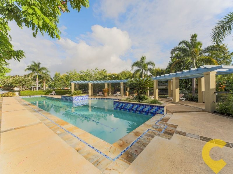 2002/1 The Vistas Drive, Carrara QLD 4211