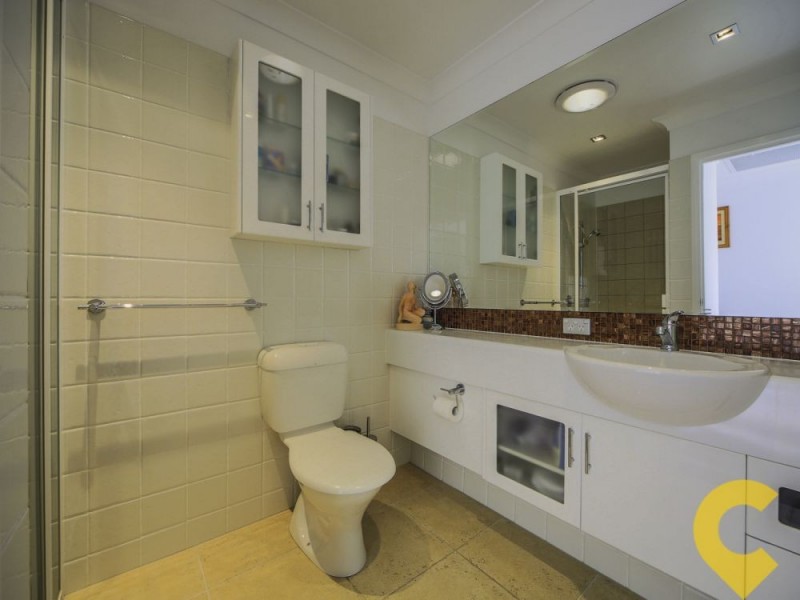 2002/1 The Vistas Drive, Carrara QLD 4211