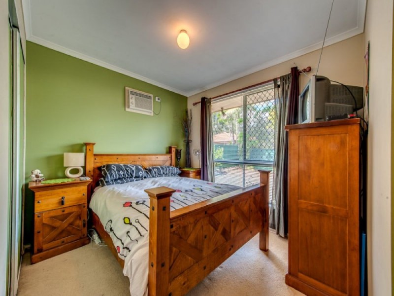 2/7 Broadfoot Drive, Goodna QLD 4300