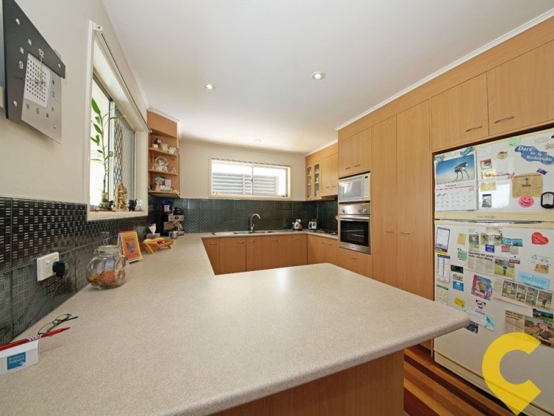32 Lesley Avenue, Caboolture QLD 4510