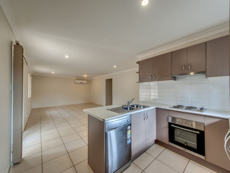 62 Tranquility Circle, Brassall QLD 4305