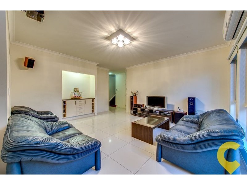 14 Hoop Pine Place, Sunnybank Hills QLD 4109