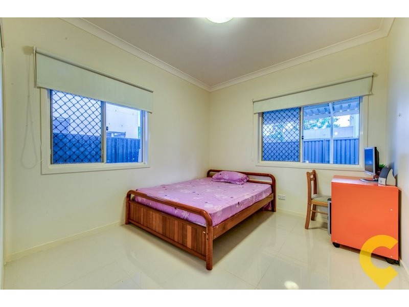 14 Hoop Pine Place, Sunnybank Hills QLD 4109