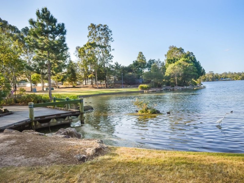 9/22 High Street, Forest Lake QLD 4078