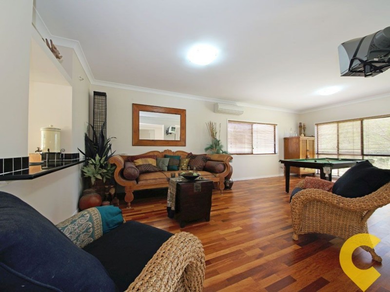 21 Forest Road, Cashmere QLD 4500