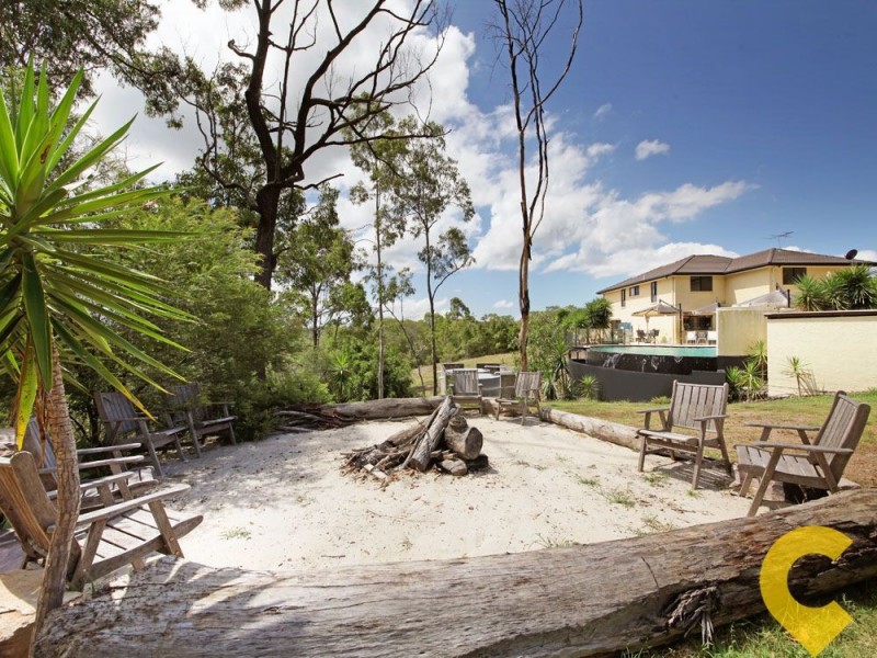 21 Forest Road, Cashmere QLD 4500