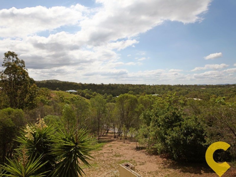 21 Forest Road, Cashmere QLD 4500