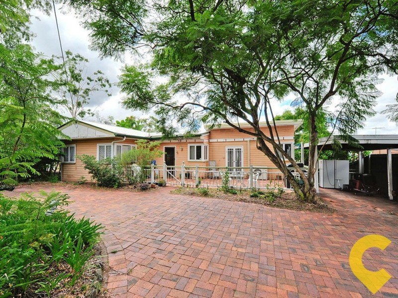51 Dennis Road, Springwood QLD 4127